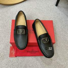 Picture of Valentino Shoes _SKUValentinosz38-45F050519924